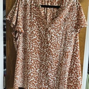 Maurices Cream and Rust Dot Print V-Neck Blouse